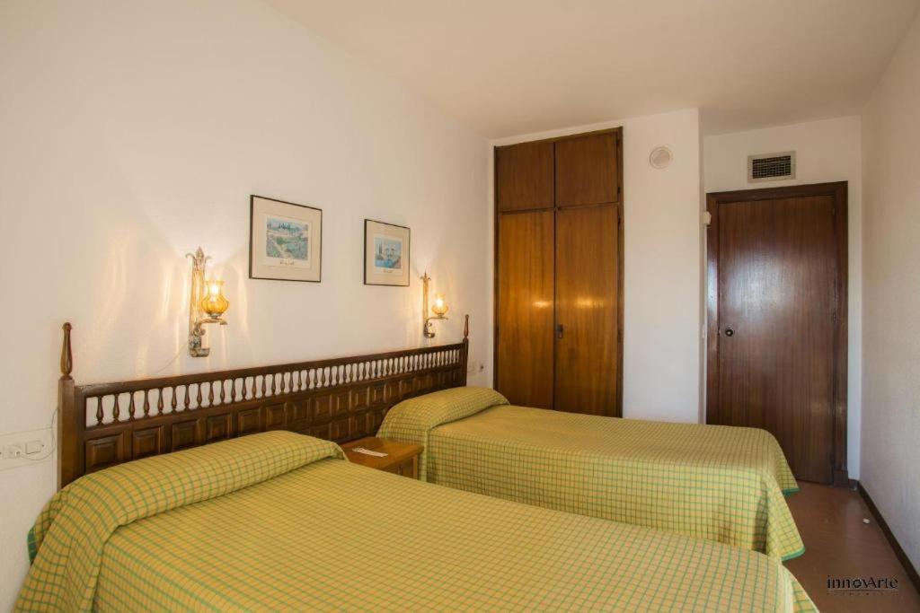 Apartamentos Chinasol Альмуньекар Номер фото
